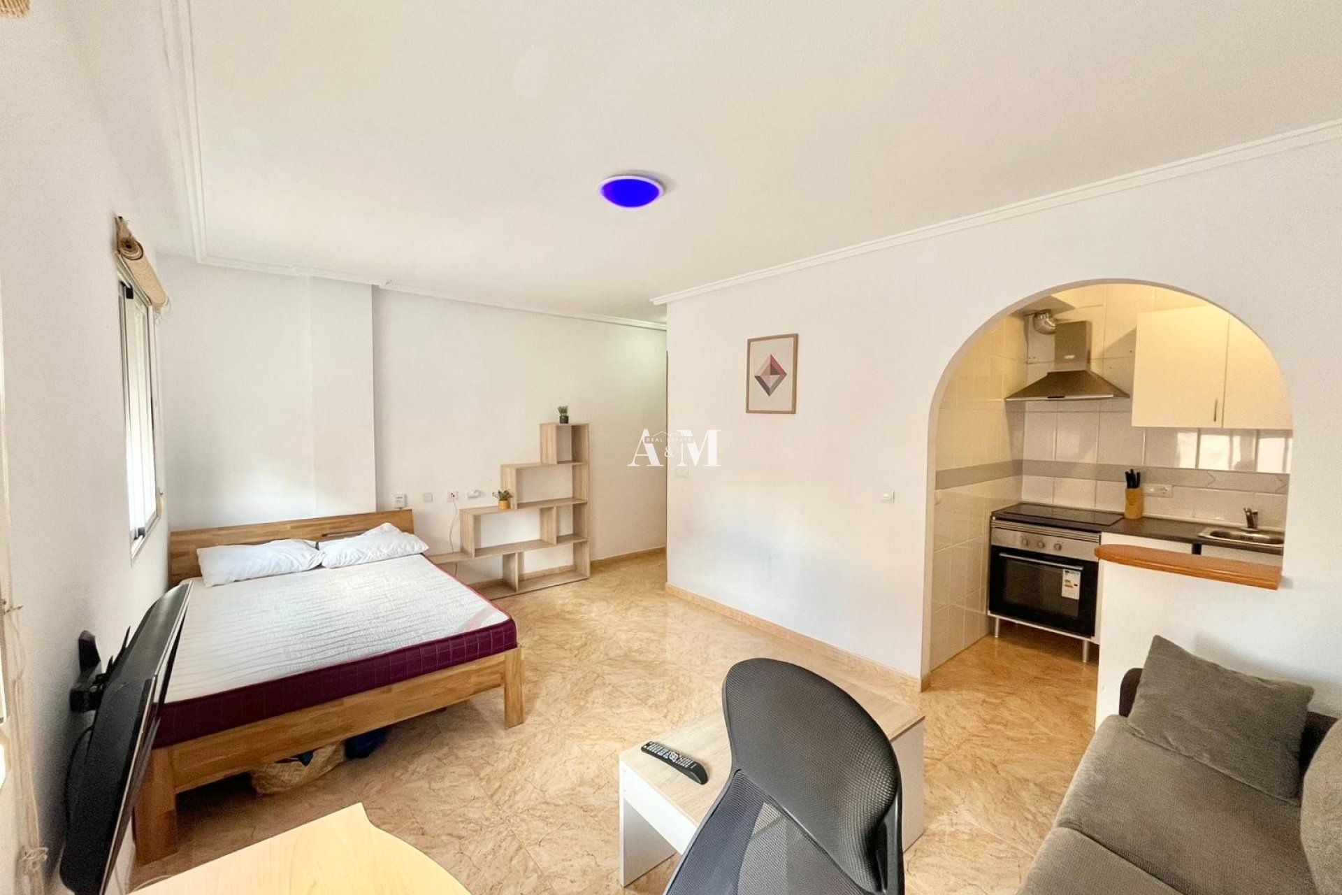 Bedroom of Study to rent in Torrevieja  with Air Conditioner, Heating and Swimming Pool