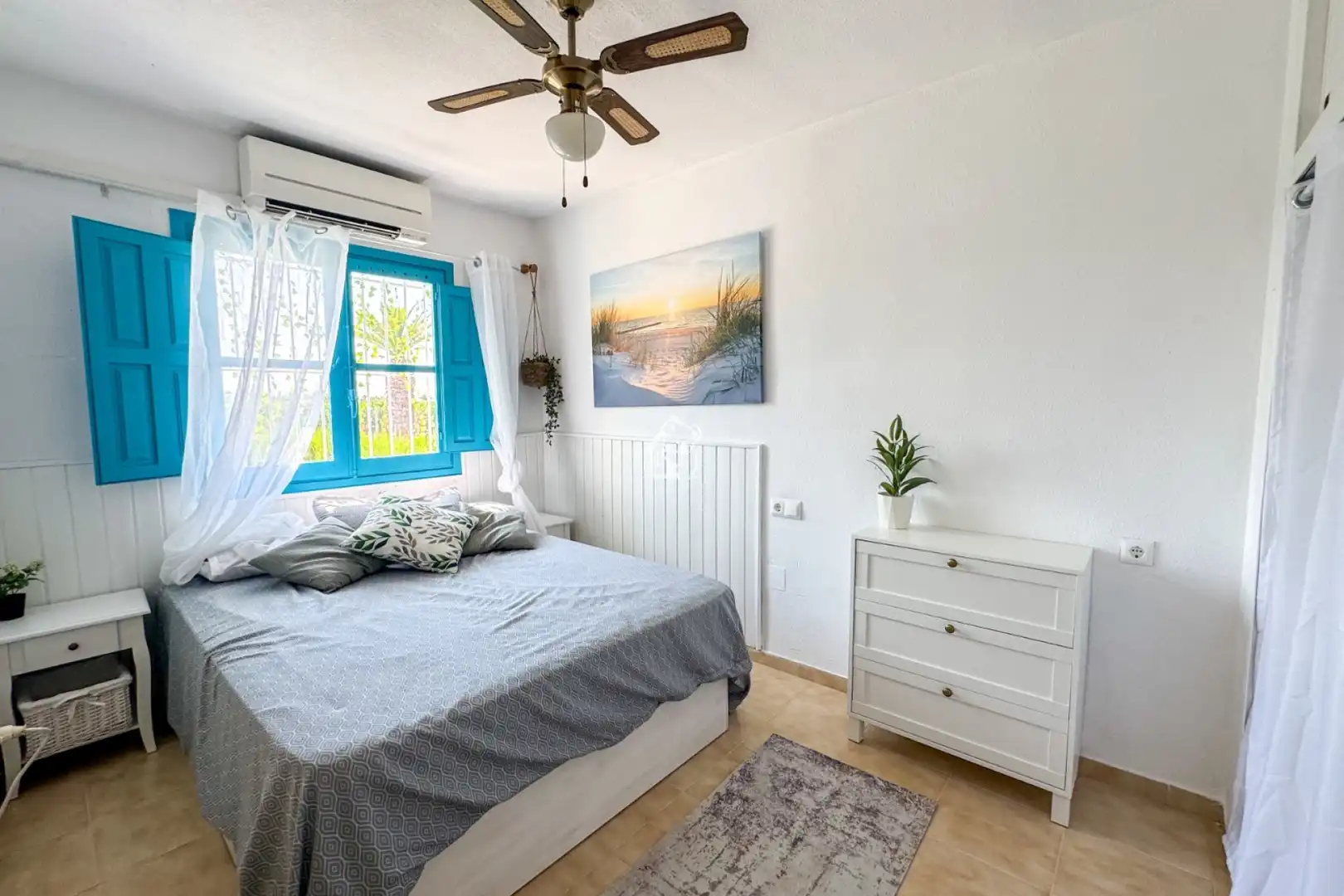 Habitación de Estudio de alquiler en Los Balcones - Los Altos