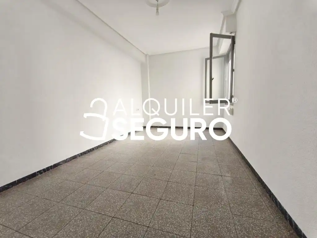 Flat for rent in Elche / Elx  with Terrace