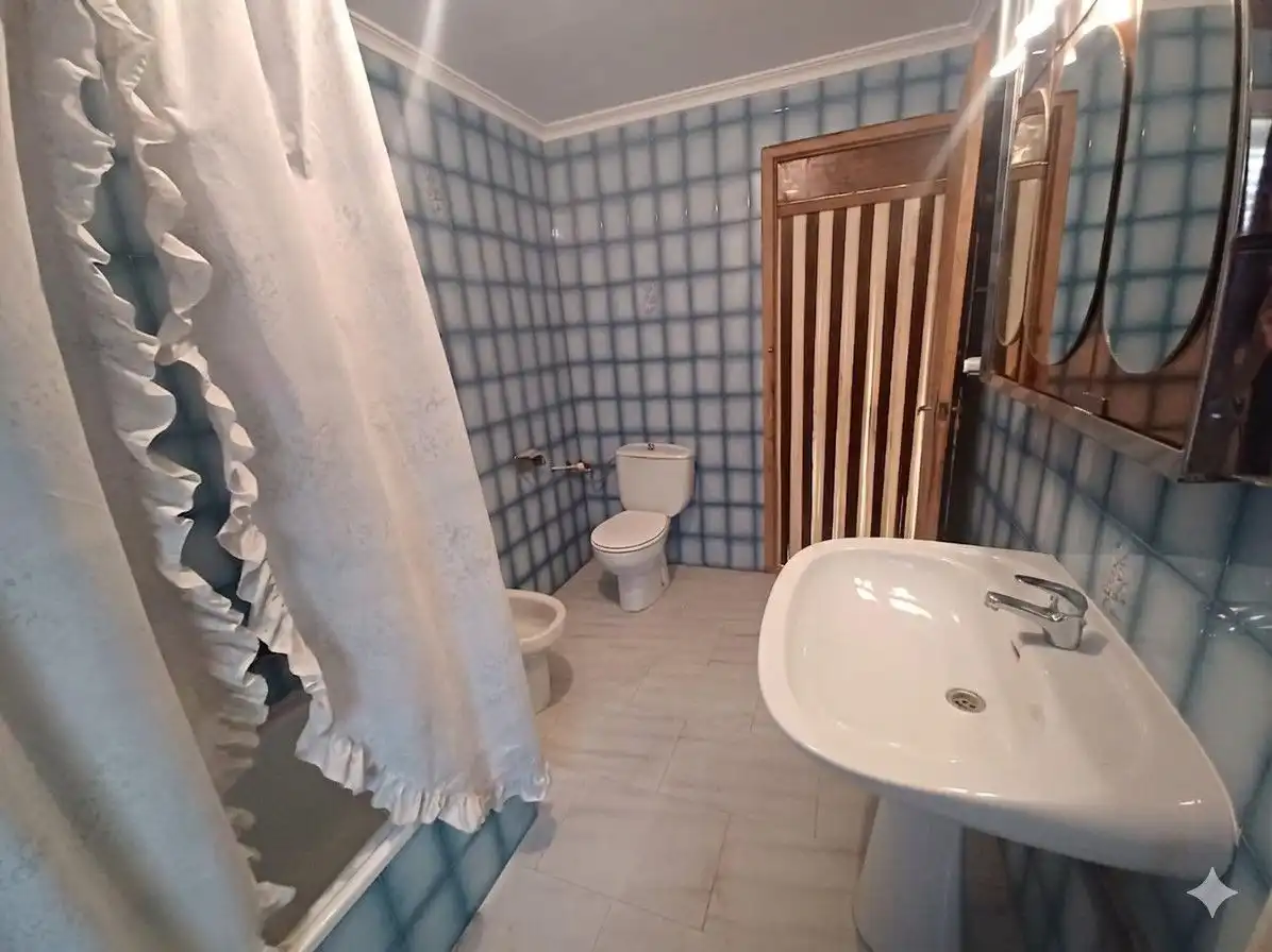 Baño de Casa o chalet en venta en Casas de los Pinos con Aire acondicionado y Jardín privado