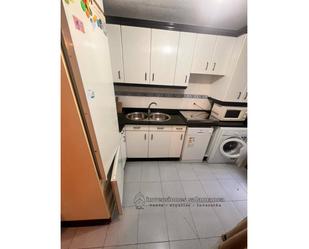 Kitchen of Flat to rent in Salamanca Capital  with Balcony