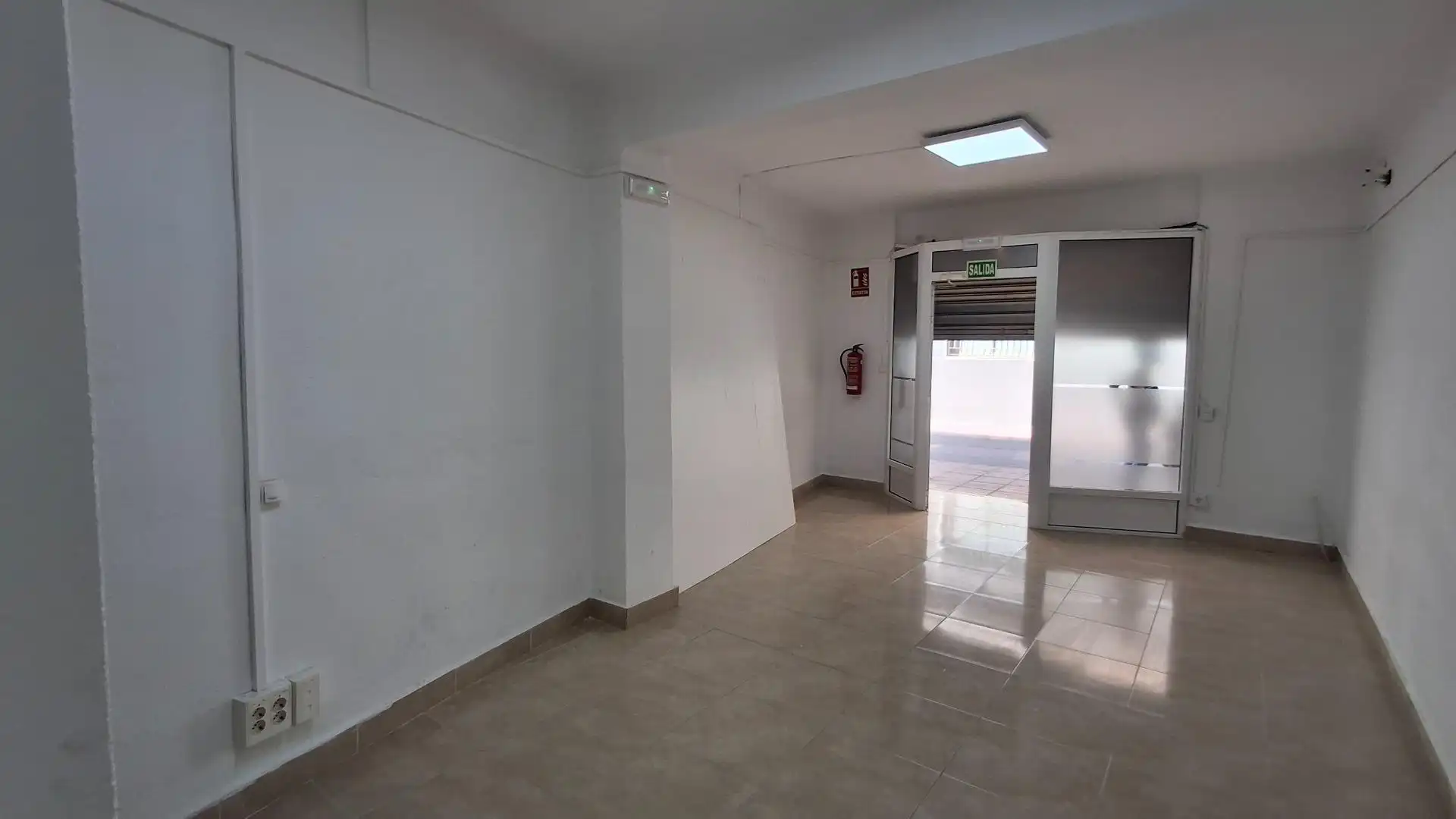 Local de lloguer en Paterna