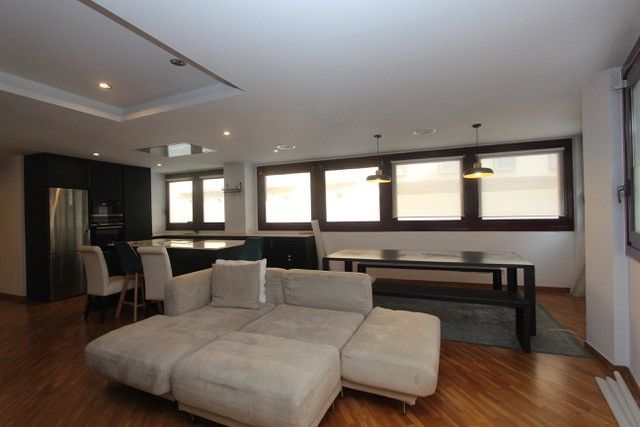 Living room of Flat to rent in  Barcelona Capital  with Air Conditioner, Heating and Parquet flooring