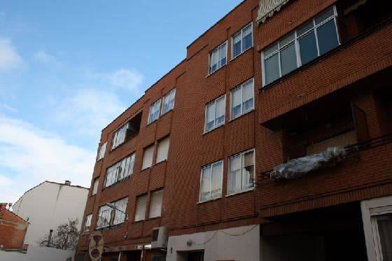 Piso en Venta en C/ Antonio Machado en Tarancón