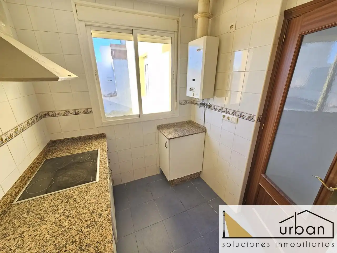 Cocina de Apartamento en venta en Estación de Autobuses