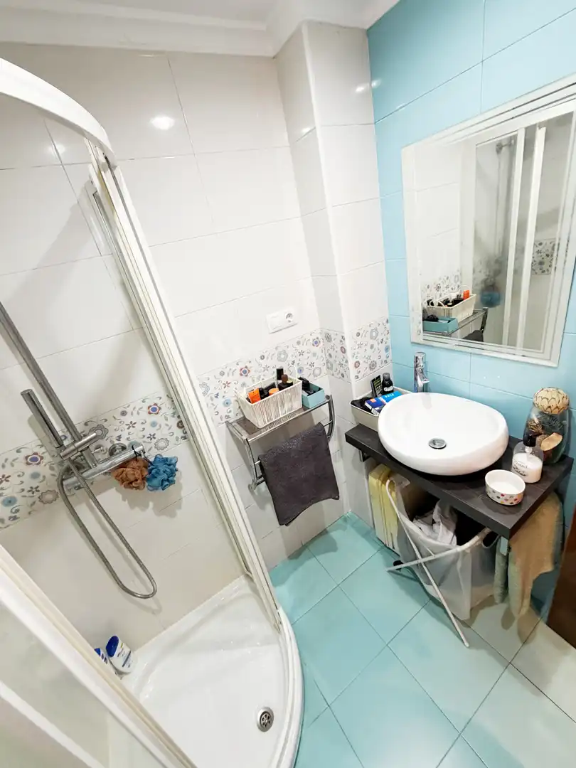 Baño de Piso en venta en Cudillero con Calefacción