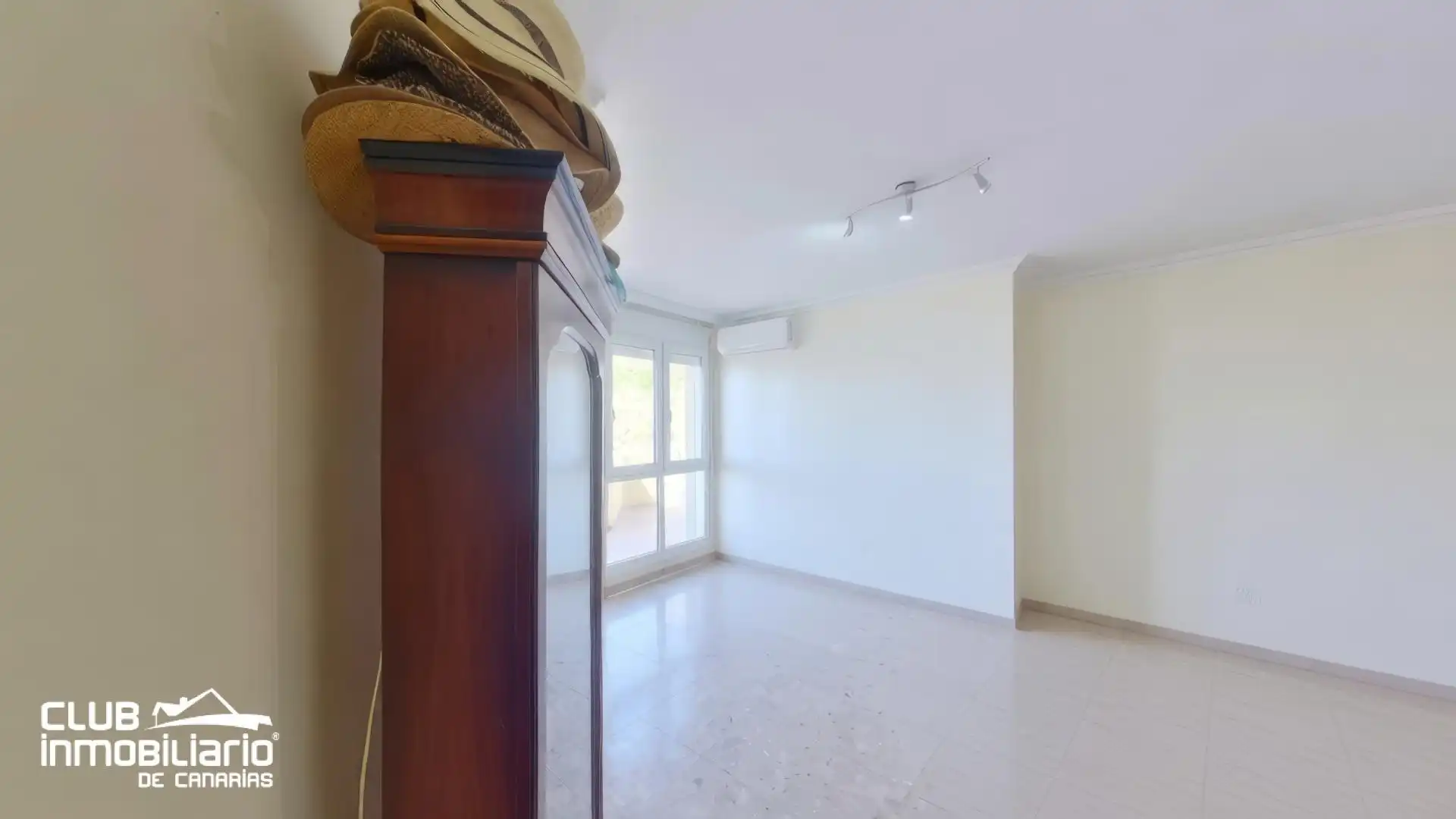 Piso en venta en Santa Cruz de Tenerife con Aire acondicionado, Terraza y Trastero