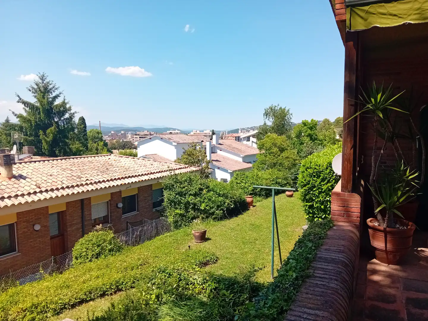 Jardín de Casa o chalet en venta en Girona con Aire acondicionado, Calefacción y Jardín privado