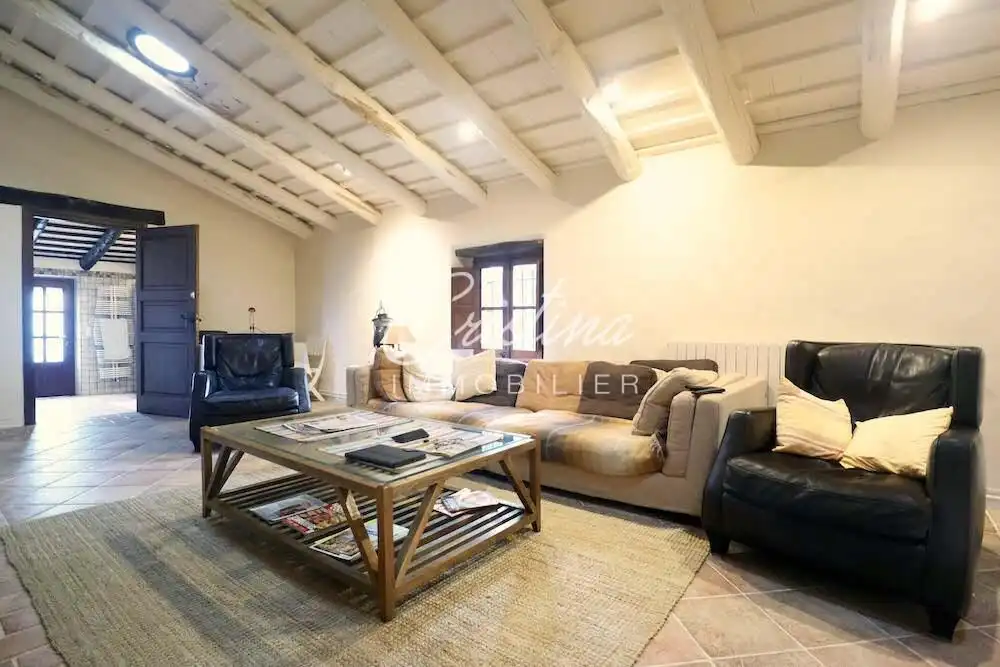 Wohnzimmer von Country house zum Verkauf in Santa Cristina d'Aro mit Heizung, Privatgarten und Schwimmbad