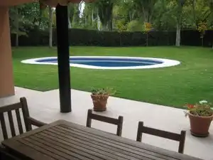 Piscina de Casa o chalet en venta en Pozuelo de Alarcón con Aire acondicionado, Calefacción y Jardín privado