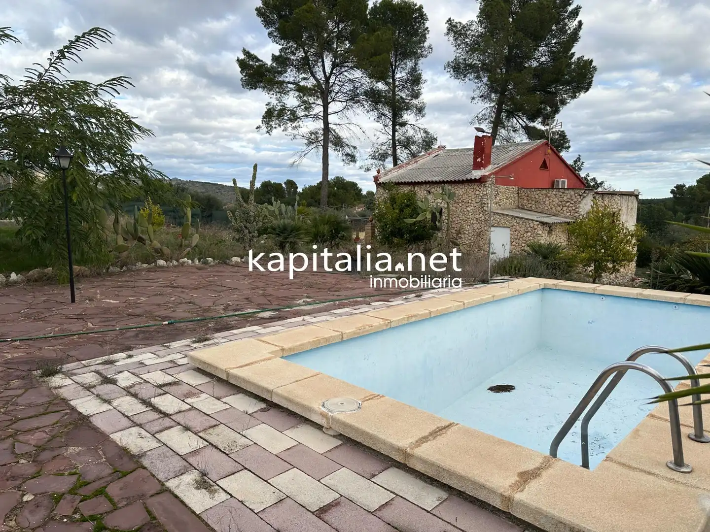 Country homes for sale in Ontinyent  with Private garden, Storage room and Swimming Pool