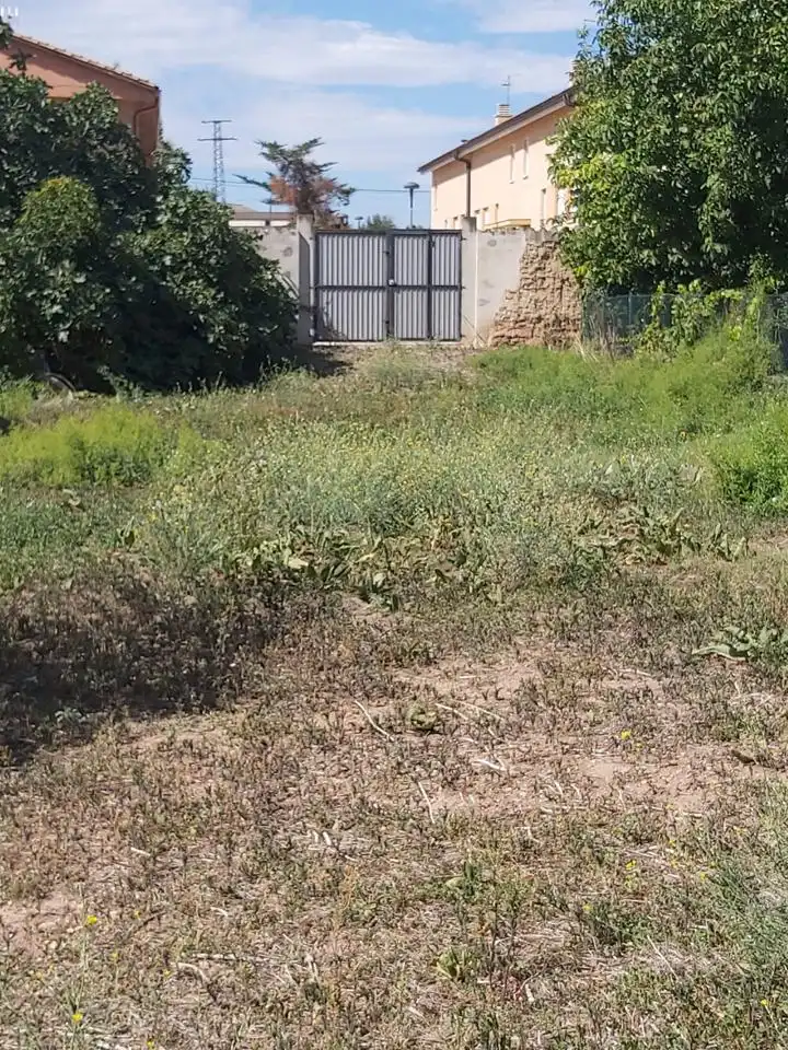 Residential zum Verkauf in Río Odrón, Los Arcos