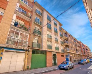 Vista exterior de Pis de lloguer en Salamanca Capital amb Calefacció, Parquet i Moblat