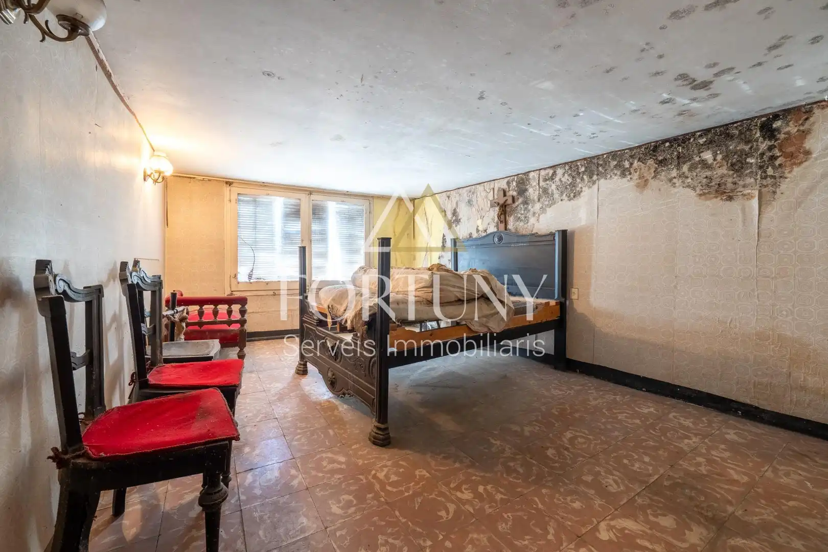 Edificio en venta en TORRES JORDI, L'Espluga de Francolí