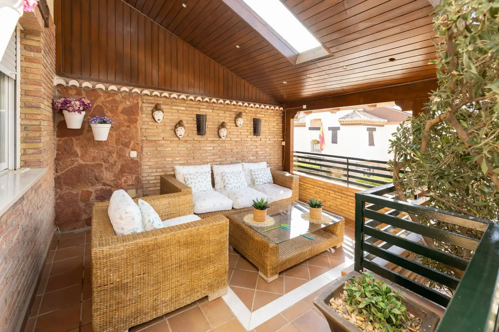 Terraza de Casa o chalet en venta en Granada con Aire acondicionado, Calefacción y Jardín privado