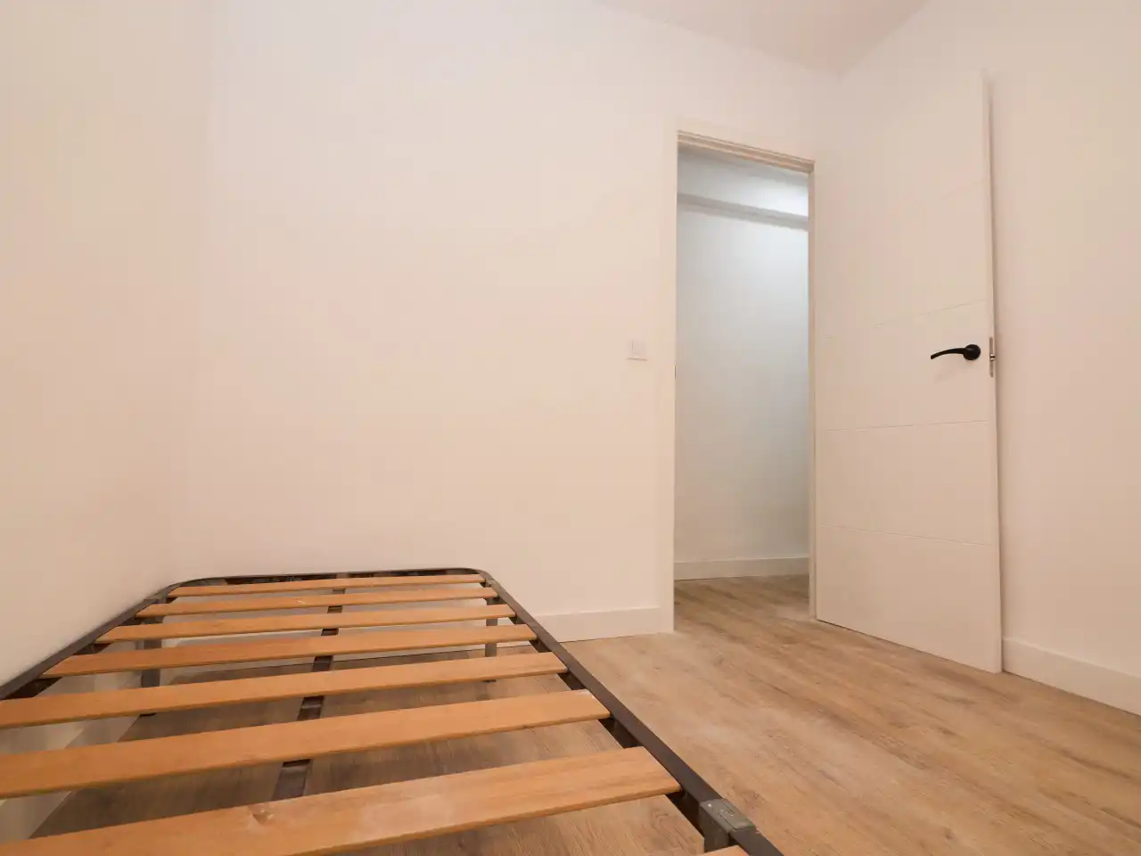 Habitación de Apartamento en venta en Torrevieja con Calefacción y Balcón