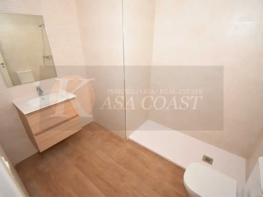 Flat with lift for sale in Playa de los Boliches, imagen 8