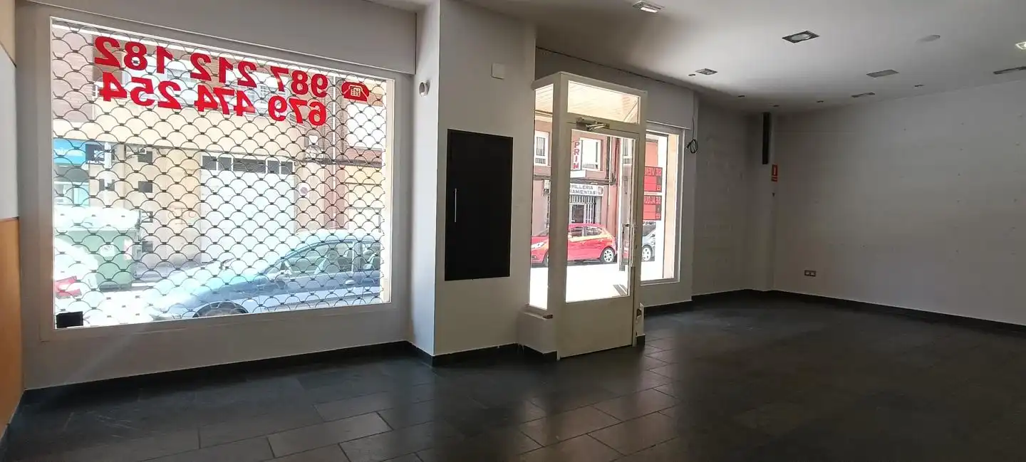 Geschaftsraum zum Verkauf in León Capital 
