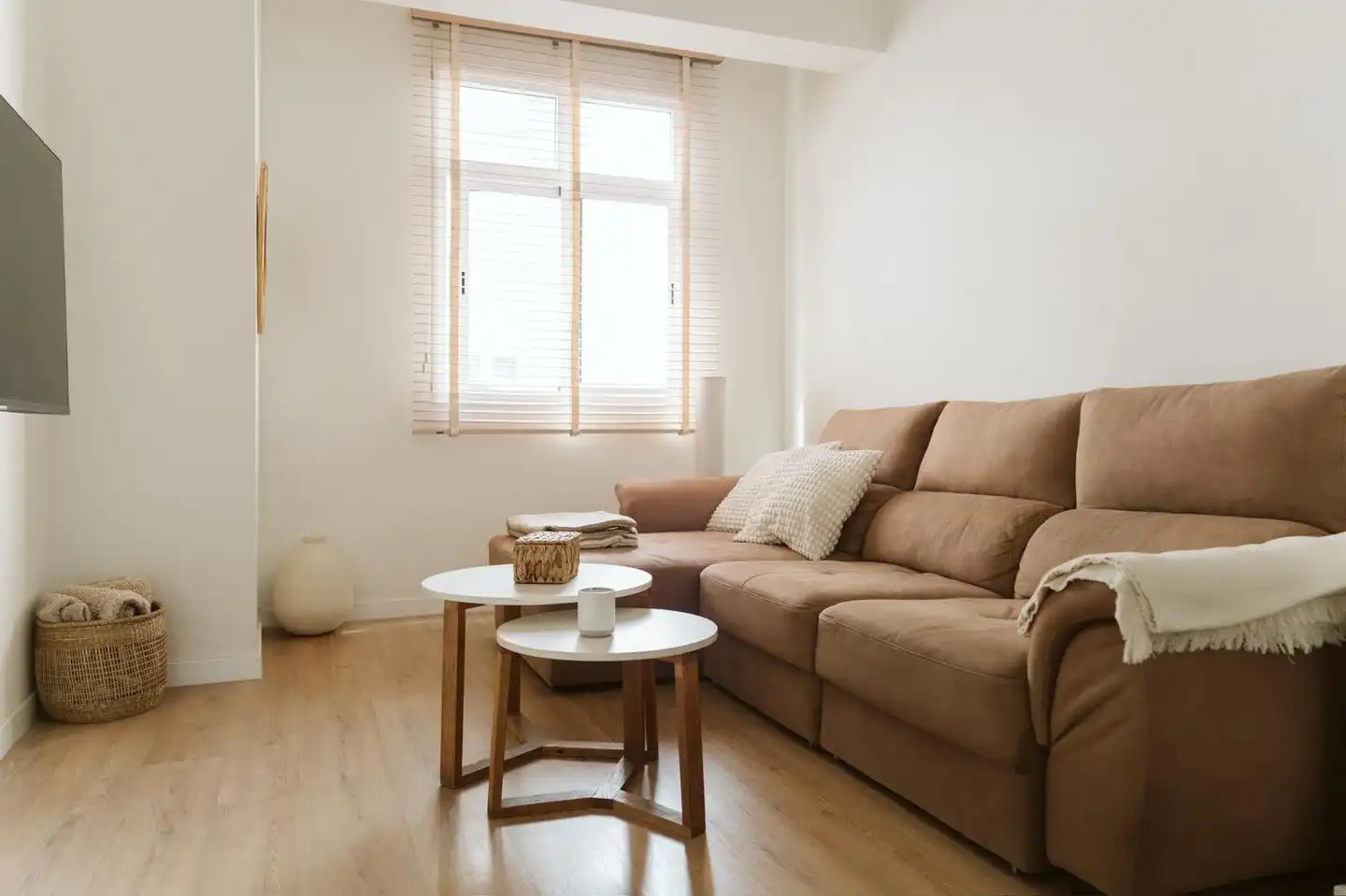 Living room of Attic for rent in Las Palmas de Gran Canaria  with Air Conditioner, Terrace and Furnished