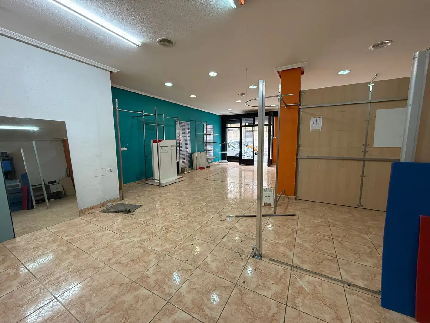 Commercial properties for rent in Elche / Elx