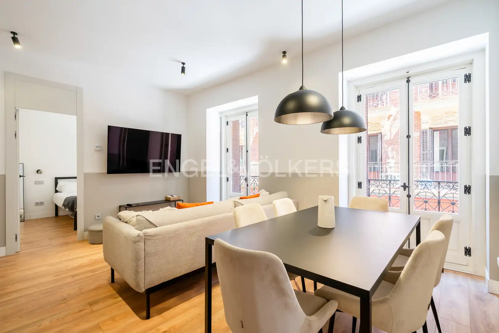 Exterior view of Flat for rent in Madrid  with Air Conditioner, Heating and Furnished