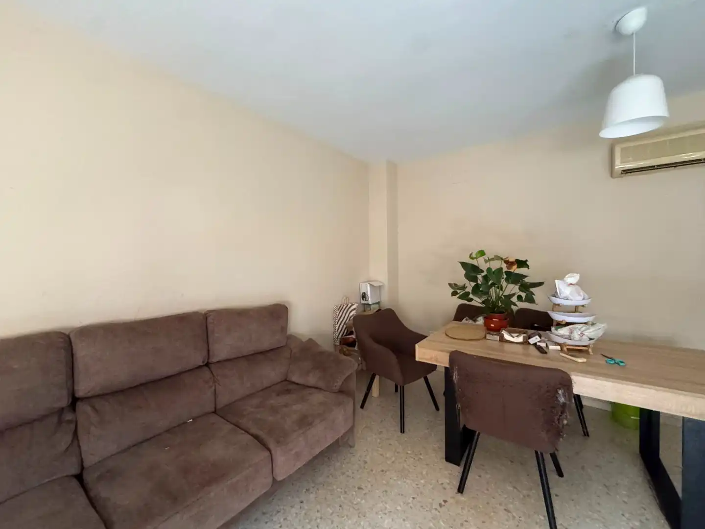 Piso en venta en Calle Santaella, Palmete