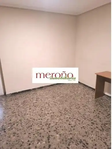 Dormitori de Pis en venda en Elche / Elx amb Aire condicionat i Balcó