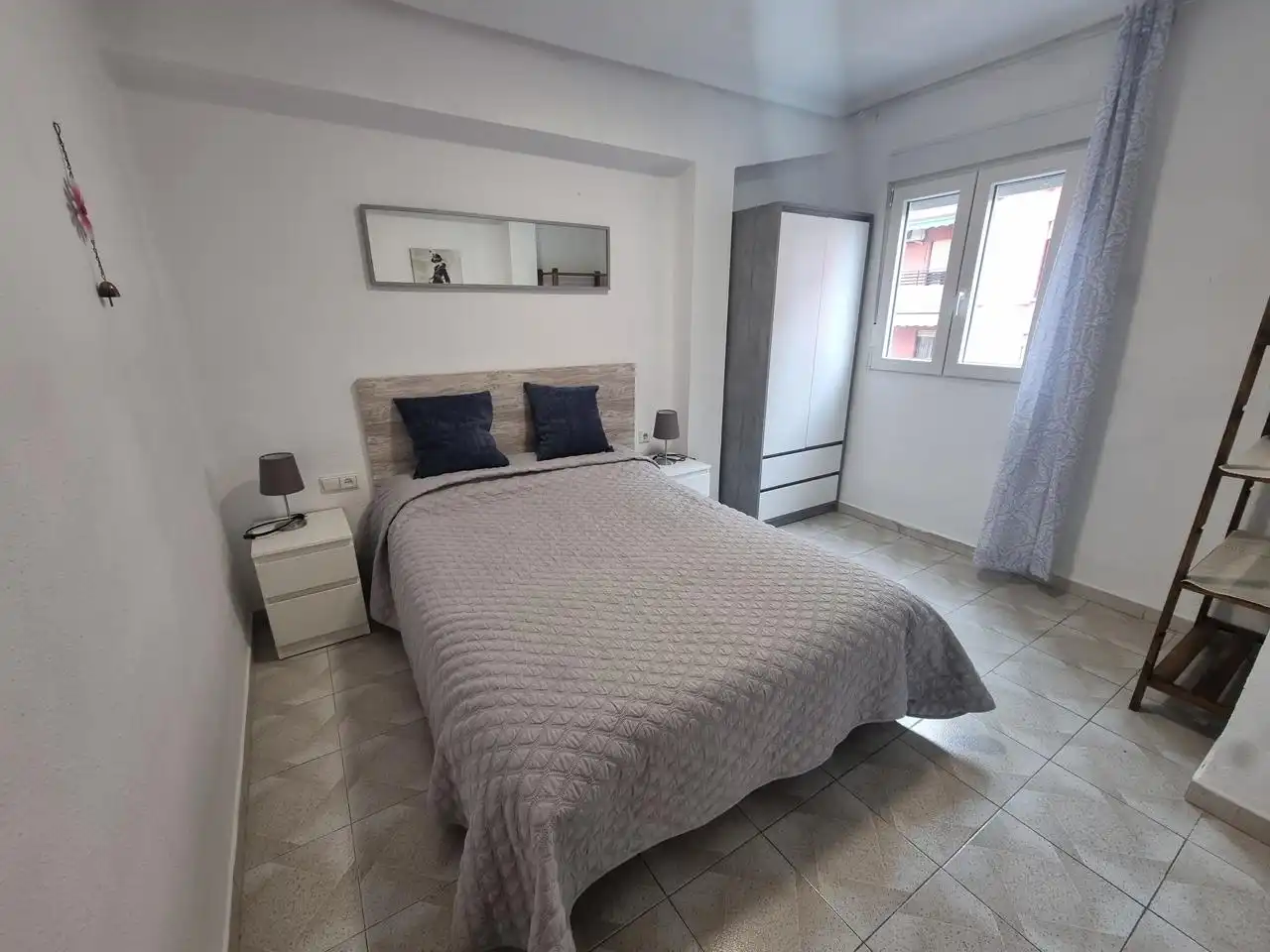 Flat for rent in Del Periodista Gil Sumbiela, Barrio de Benicalap