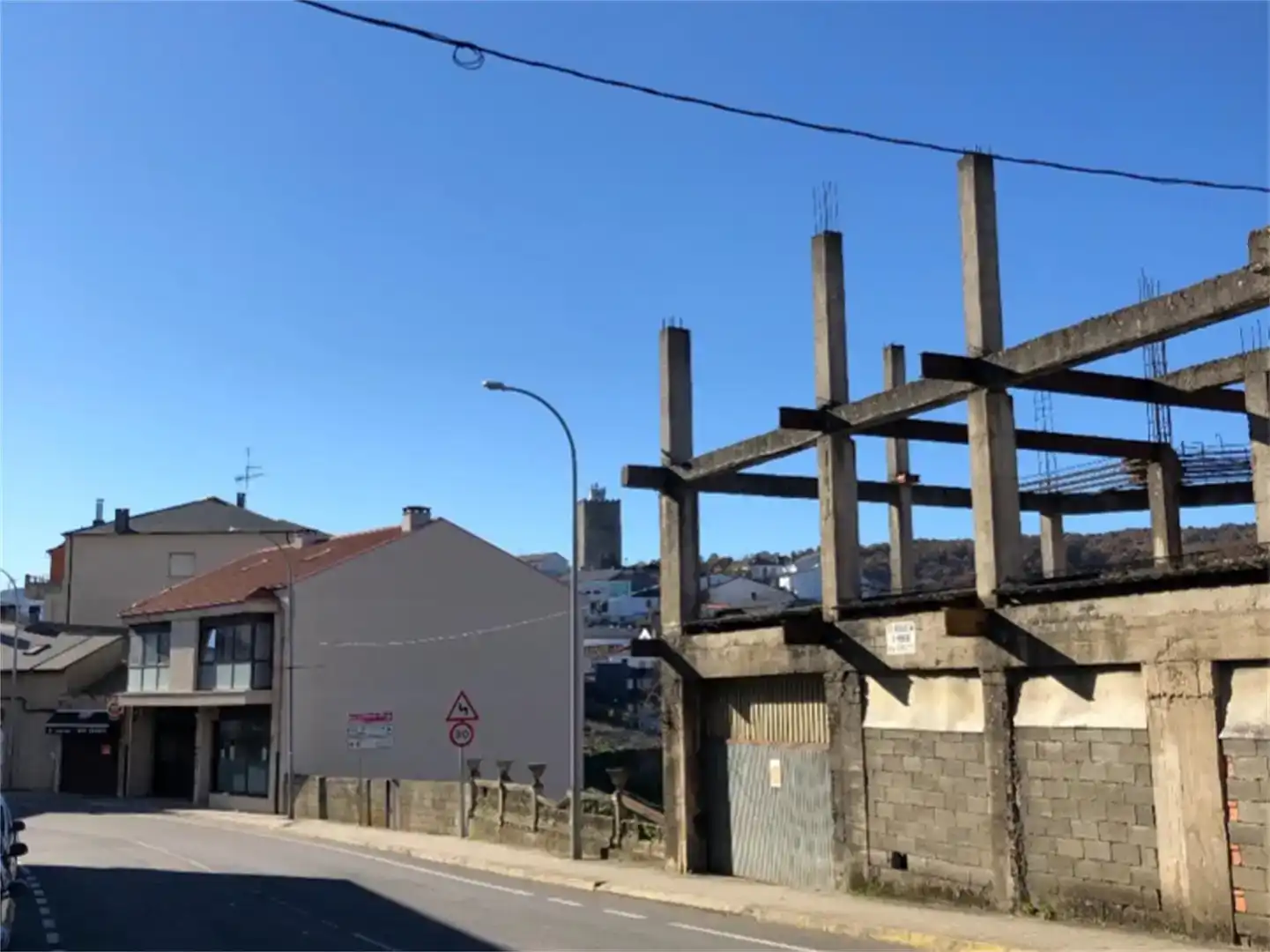 Vista exterior de Pis en venda en Viana do Bolo amb Aire condicionat i Traster