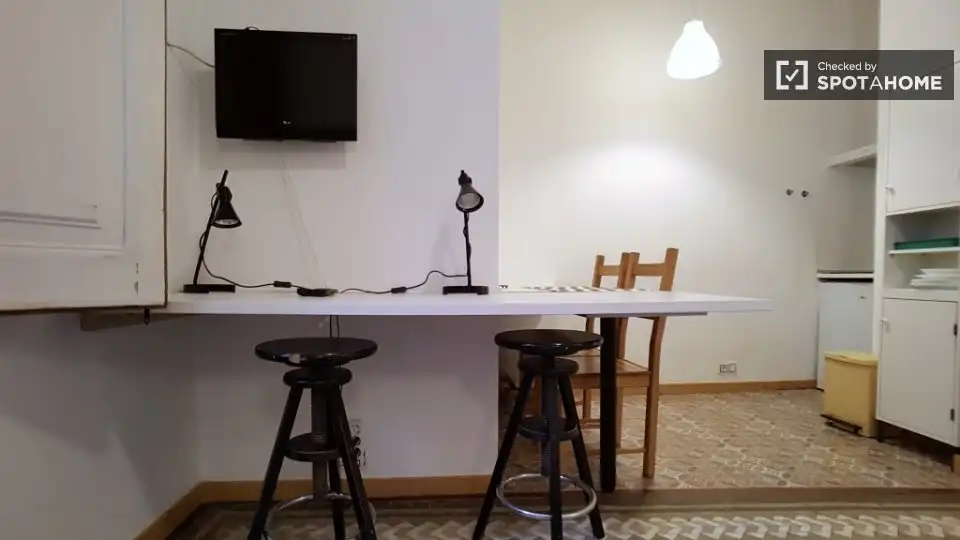 Comedor de Piso para compartir en Barcelona con Aire acondicionado, Calefacción y Terraza