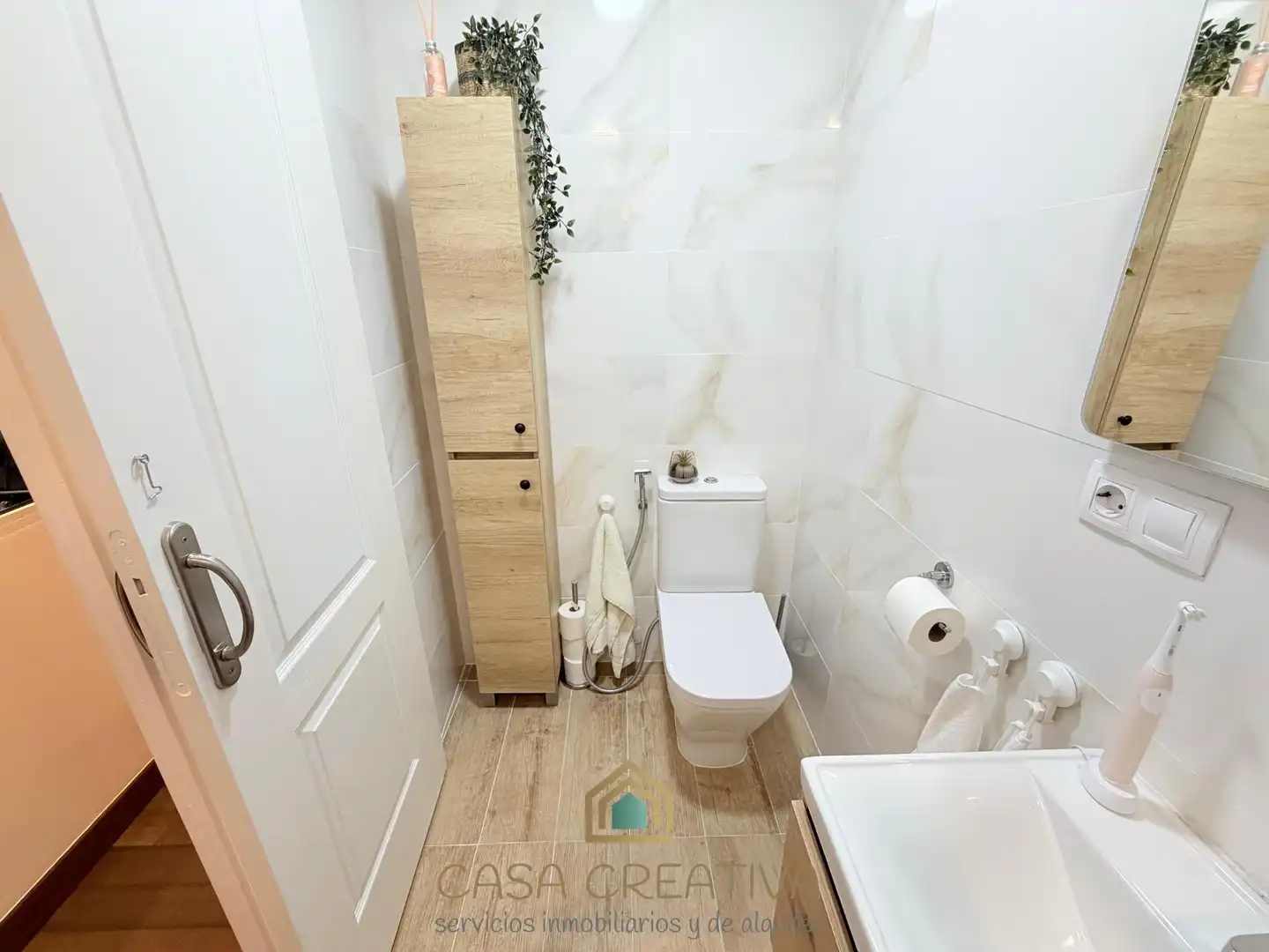 Baño de Piso en venta en Alzira con Aire acondicionado, Calefacción y Amueblado