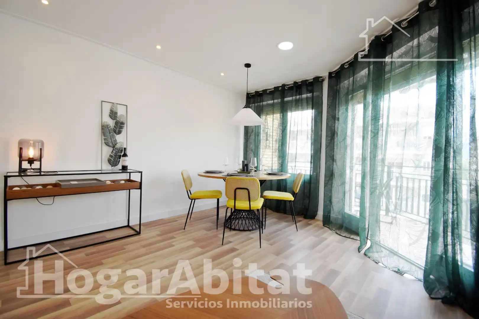 Living room of Flat for sale in Cullera  with Air Conditioner, Terrace and Furnished