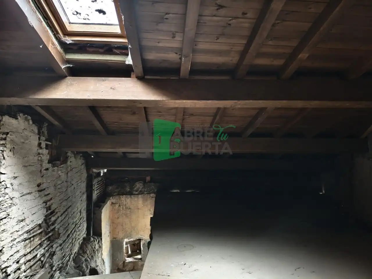 Houses for sale in Ourense Capital   with Private garden