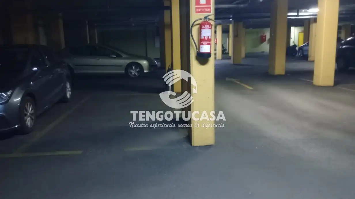 Aparcament de Garatge en venda en Madrid