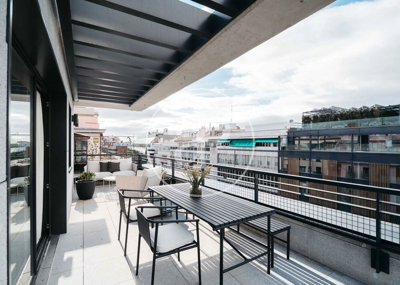 Terraza de Piso de alquiler en  Madrid Capital con Aire acondicionado, Calefacción y Terraza