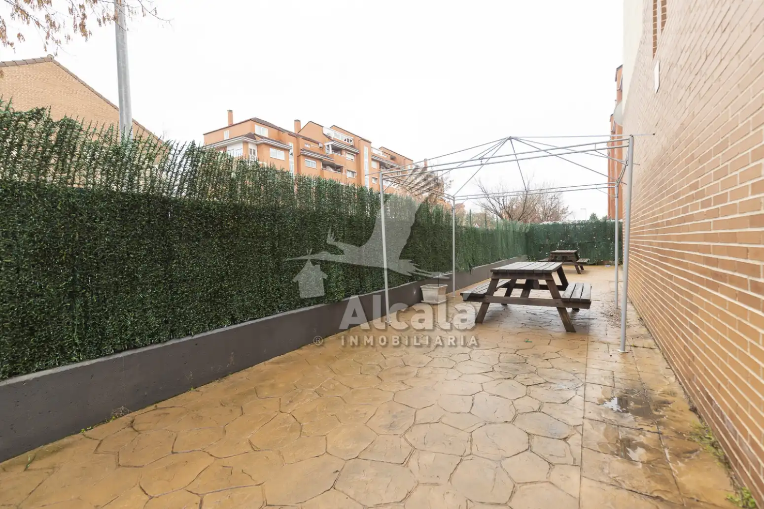 Terrasse von Einfamilien-Reihenhaus zum Verkauf in Alcalá de Henares mit Heizung und Terrasse