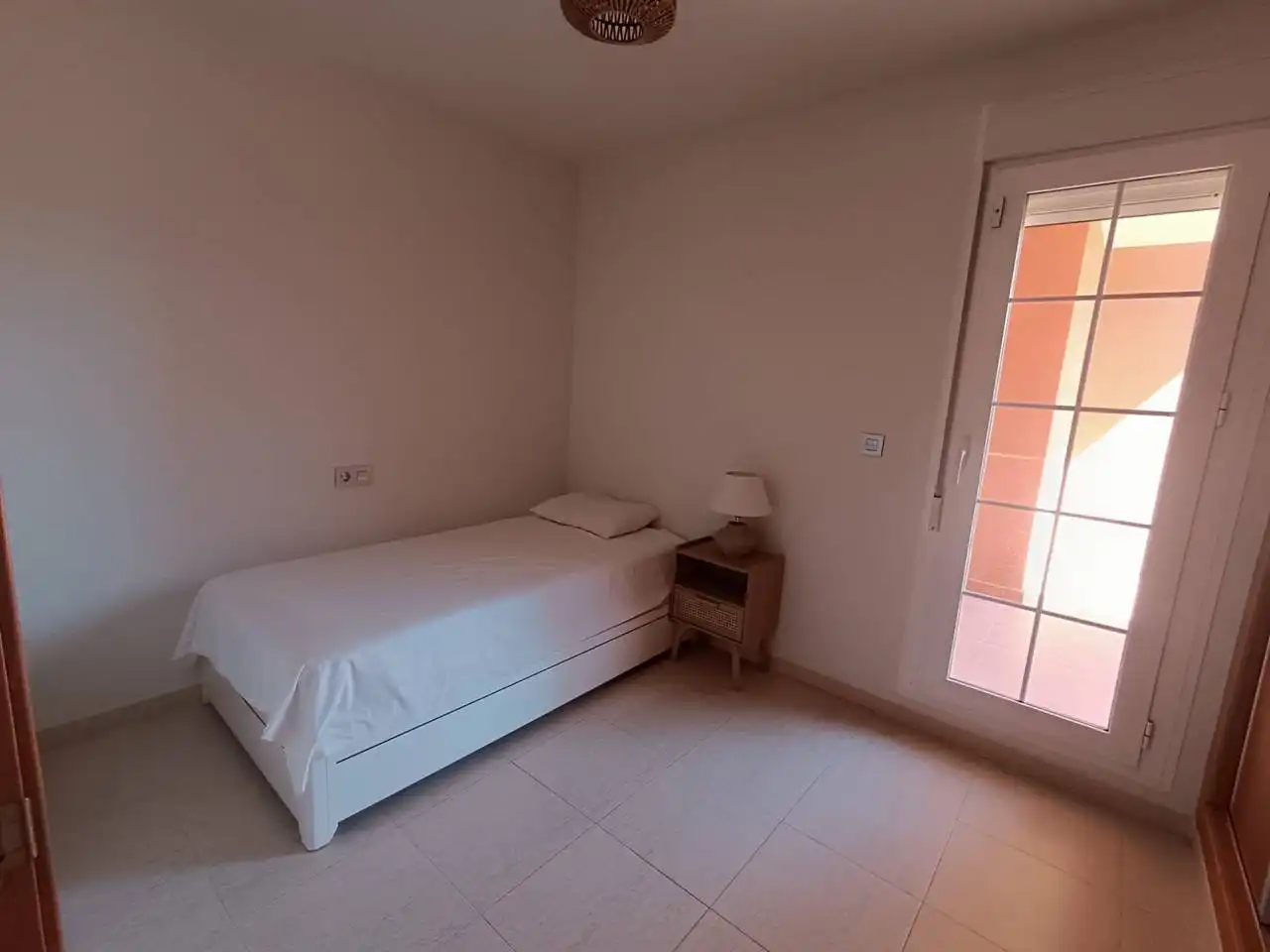 Schlafzimmer von Dachboden zum Verkauf in El Ejido mit Klimaanlage, Heizung und Terrasse