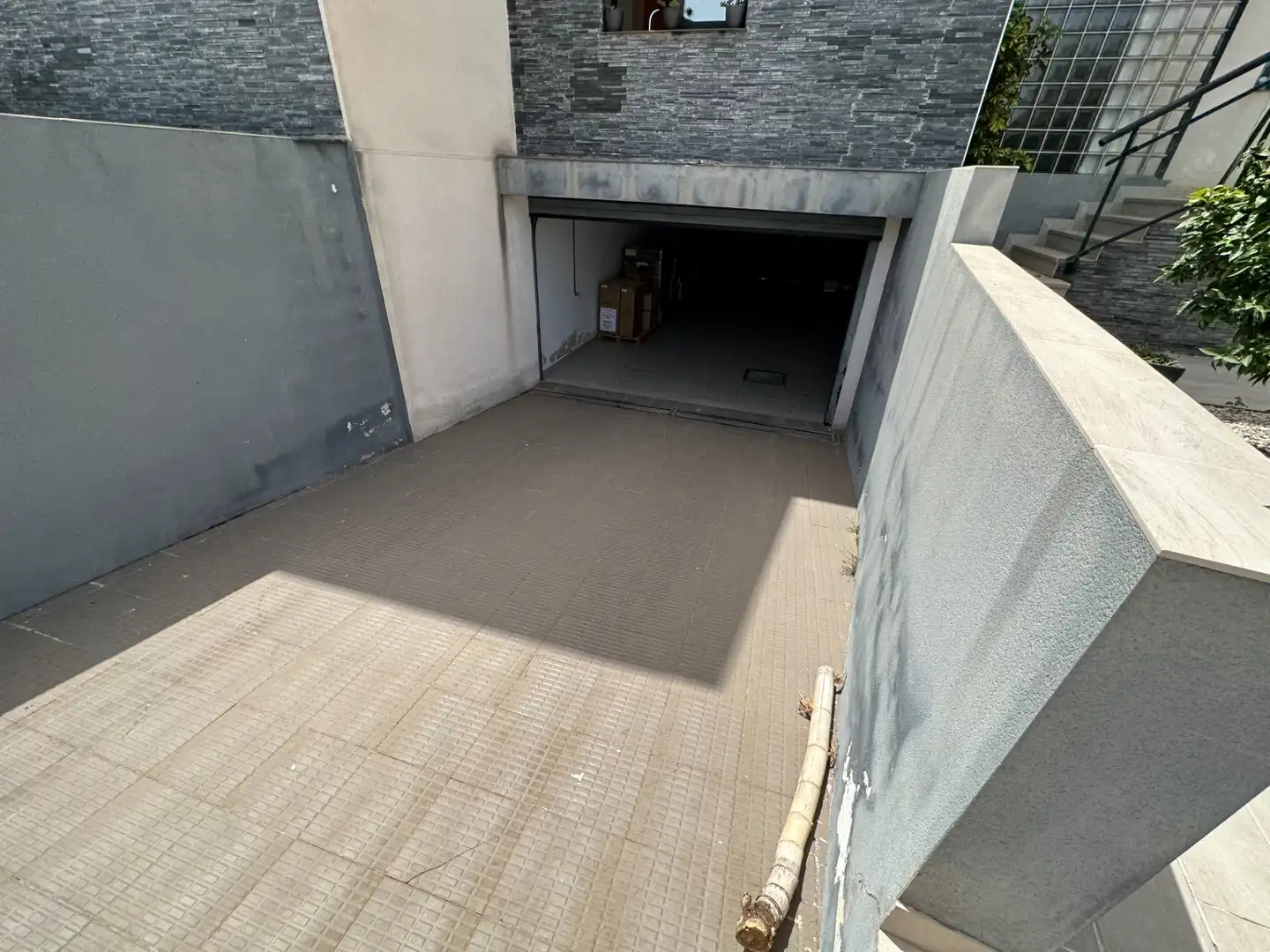 Parking de Casa o chalet en venta en Alicante / Alacant con Aire acondicionado, Jardín privado y Terraza