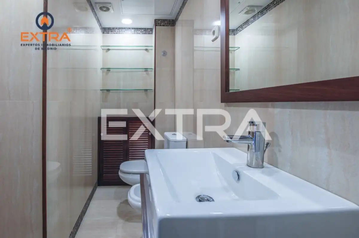 Flat for rent in Calle Lerida, Cuatro Caminos - Azca