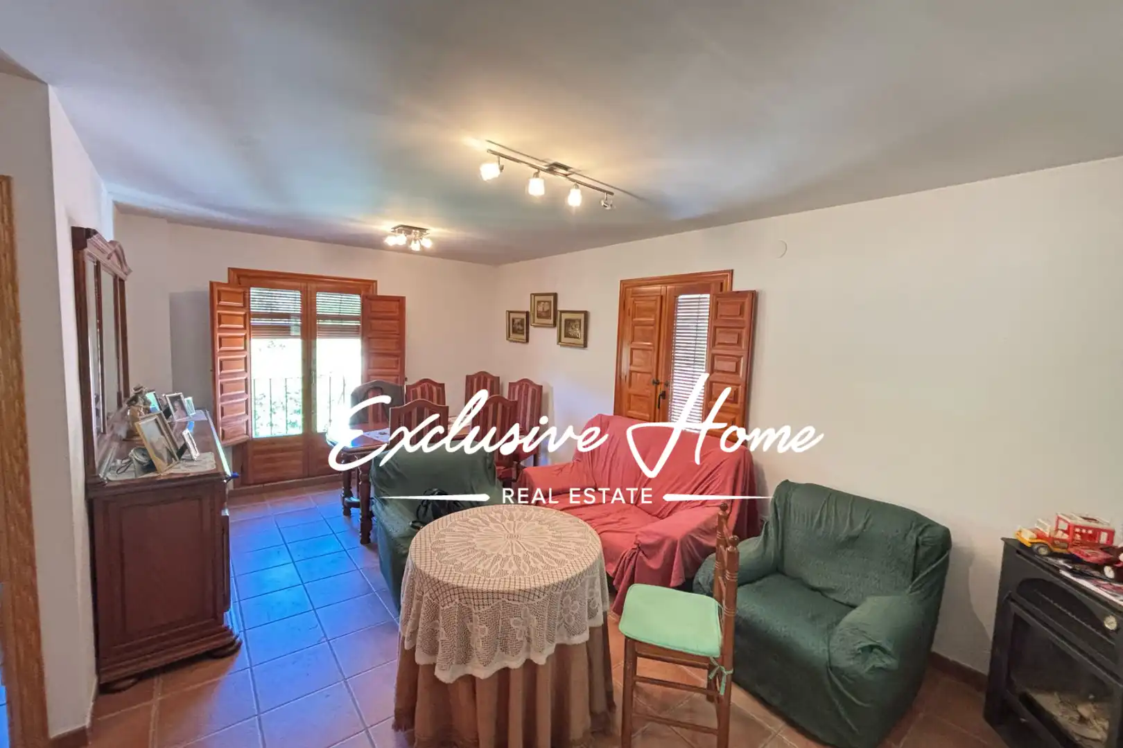 Living room of Houses for sale in Cortes de Arenoso  with Storage room, Furnished and Balcony