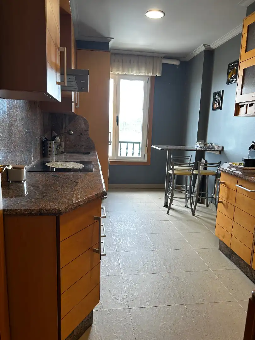 Kitchen of Duplexes for sale in Cambados  with Heating, Parquet flooring and Terrace