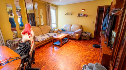 Foto 4 de Pis en venda a Plaza Ciudad de la Habana, El Natahoyo, Asturias