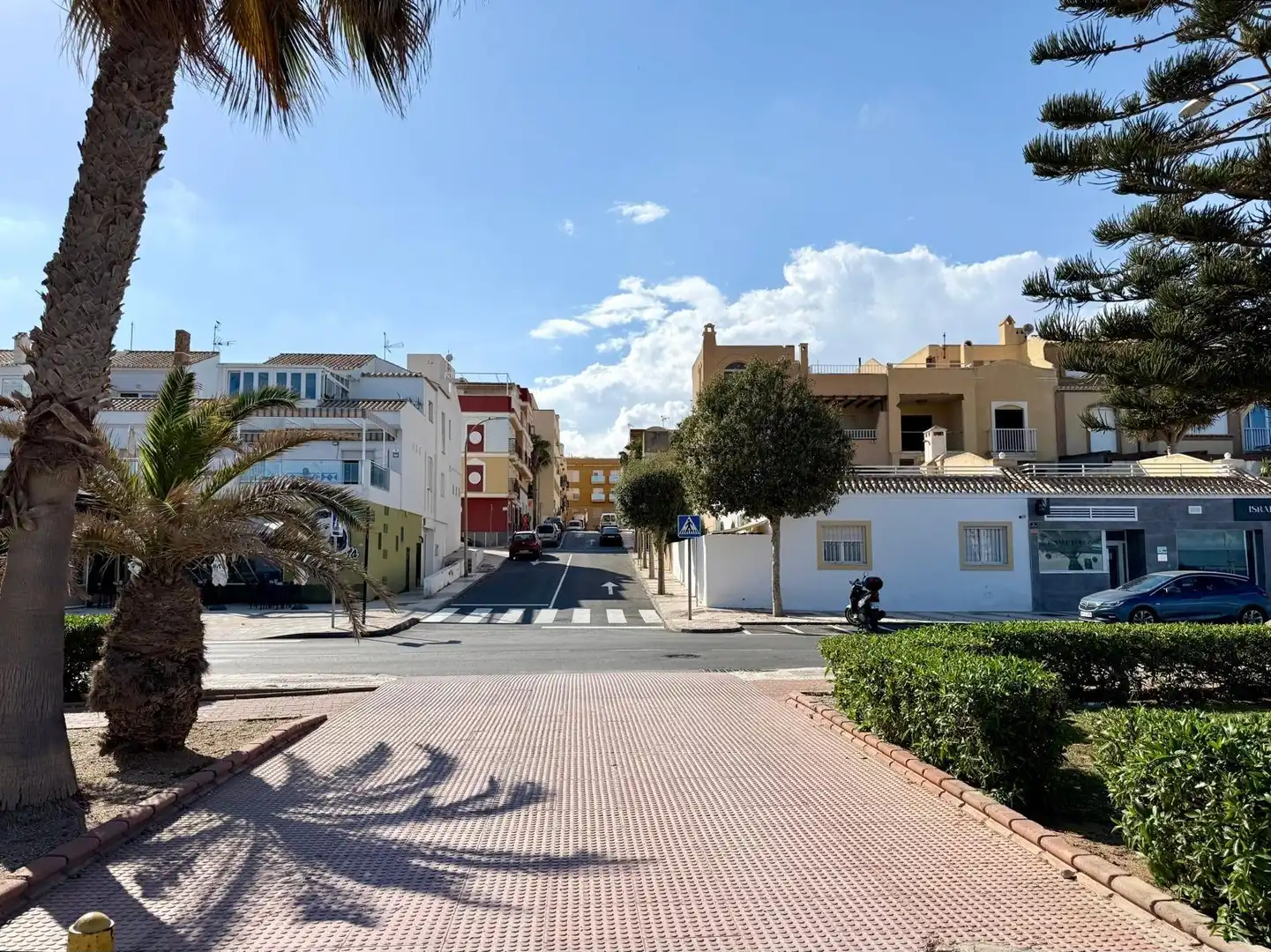 Exterior view of Attic for sale in Roquetas de Mar  with Terrace