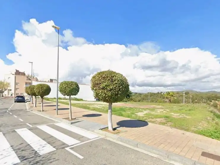 Terreny residencial en venda a Avinguda Estatut 6, imagen 3