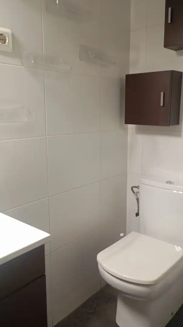 Bathroom of Flat for rent in Zaragoza  with Heating, Parquet flooring and Terrace