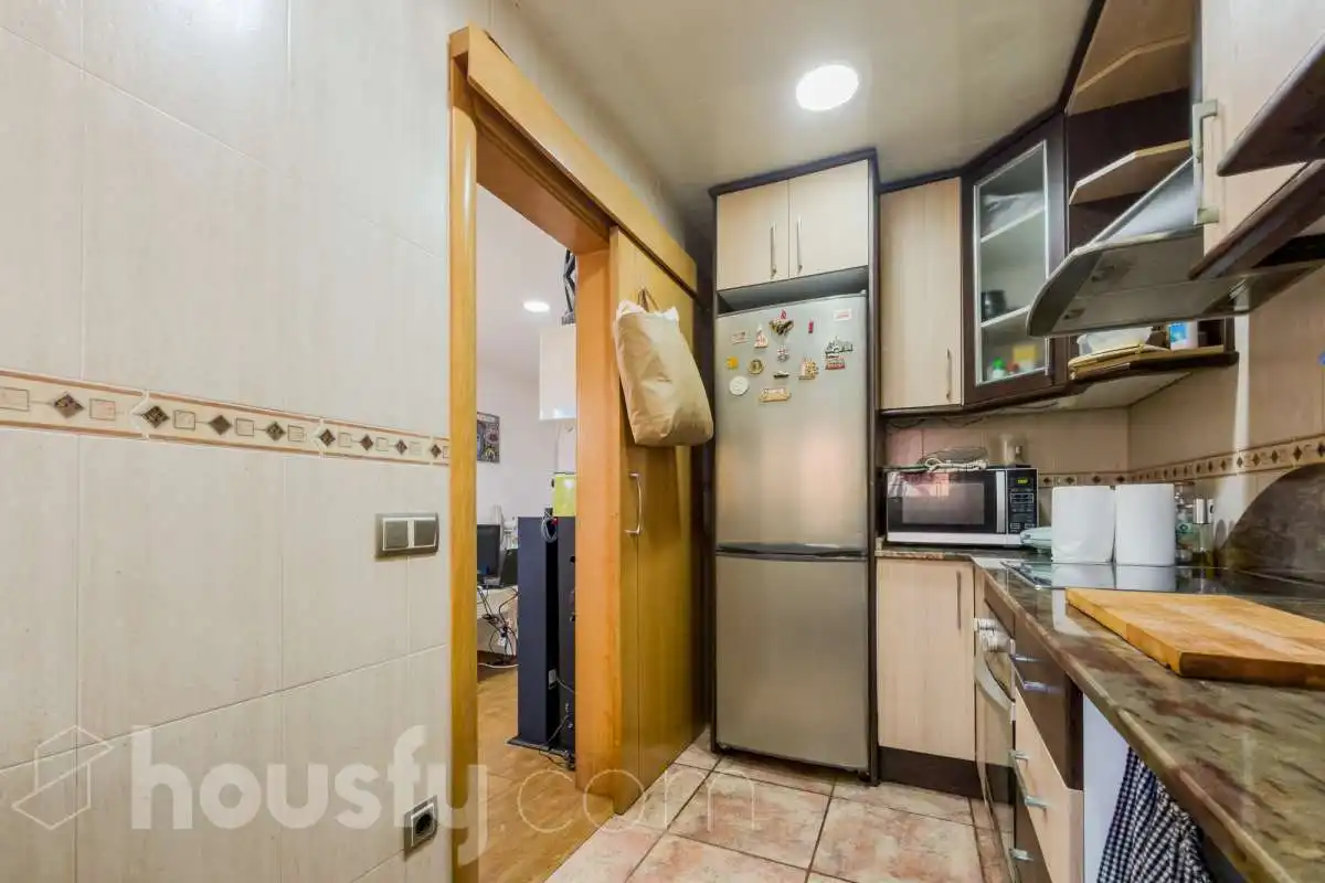 Kitchen of Flat for sale in El Prat de Llobregat  with Air Conditioner, Heating and Terrace