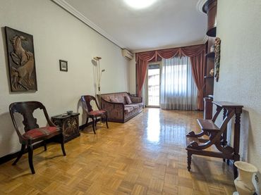 Pis amb balcó en venda a Estella / Lizarra
