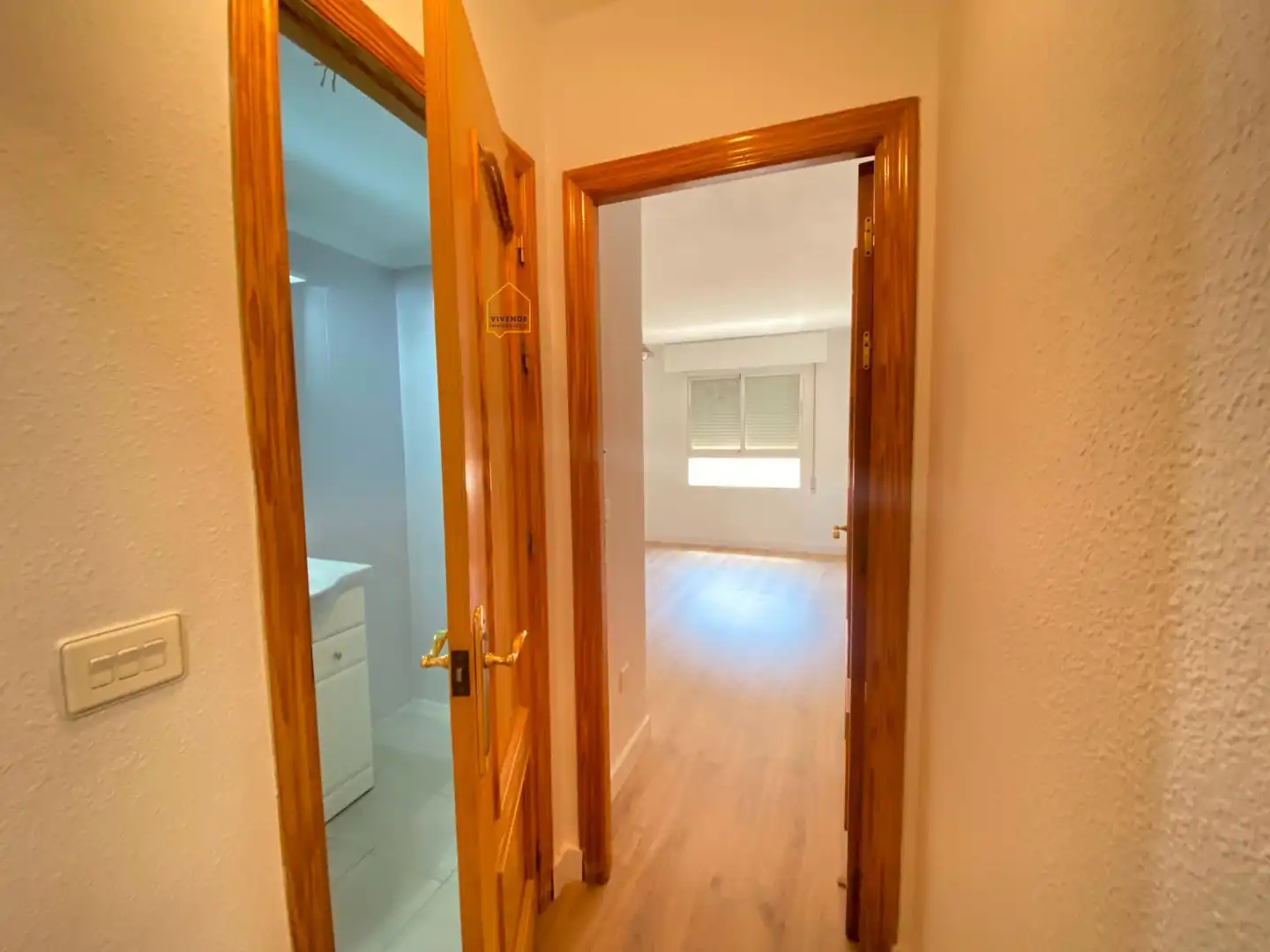 Wohnung zum Verkauf in Lorca mit Klimaanlage, Terrasse und Möbliert