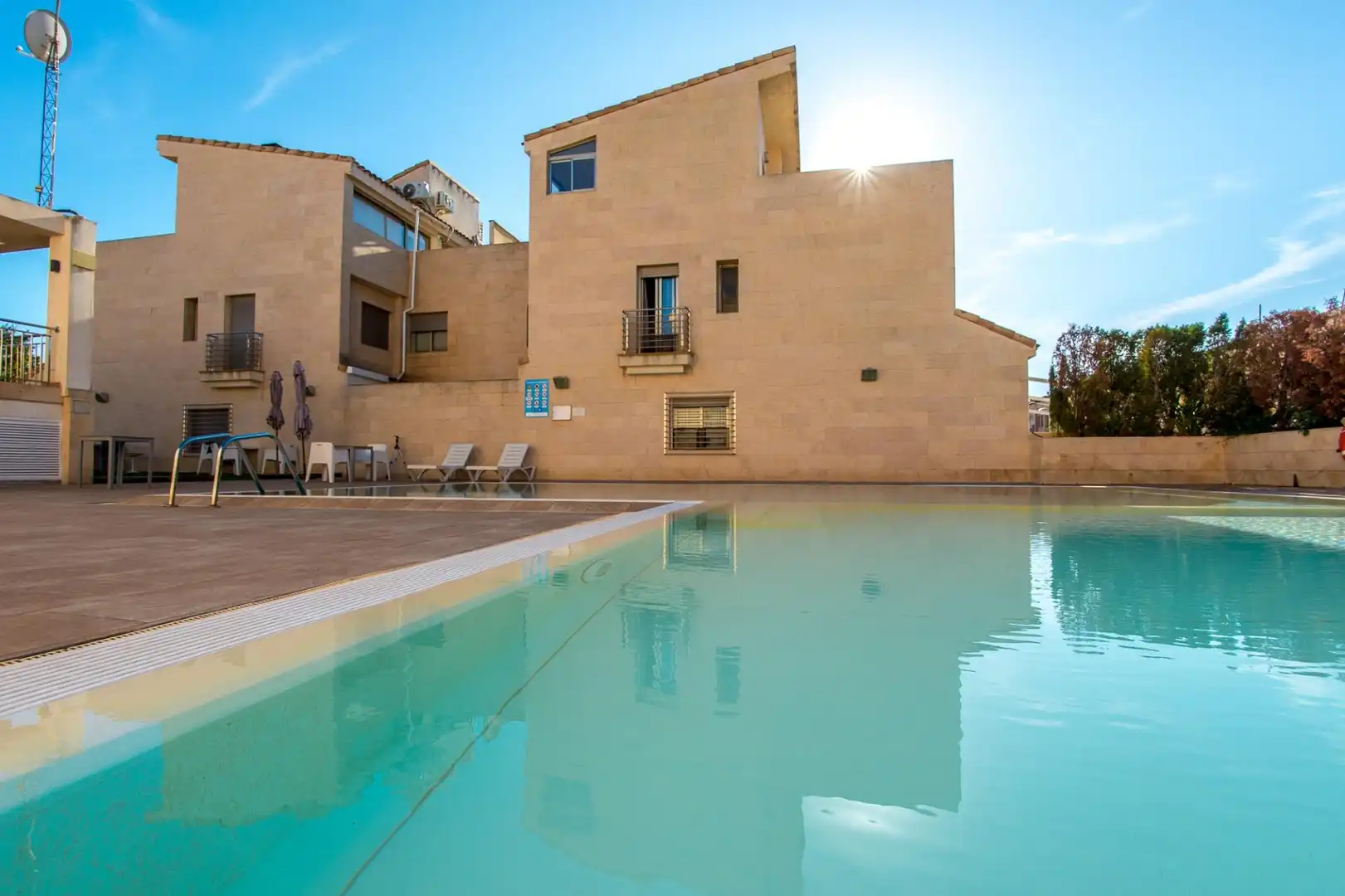 Swimming pool of Duplexes for sale in Pedanías Norte