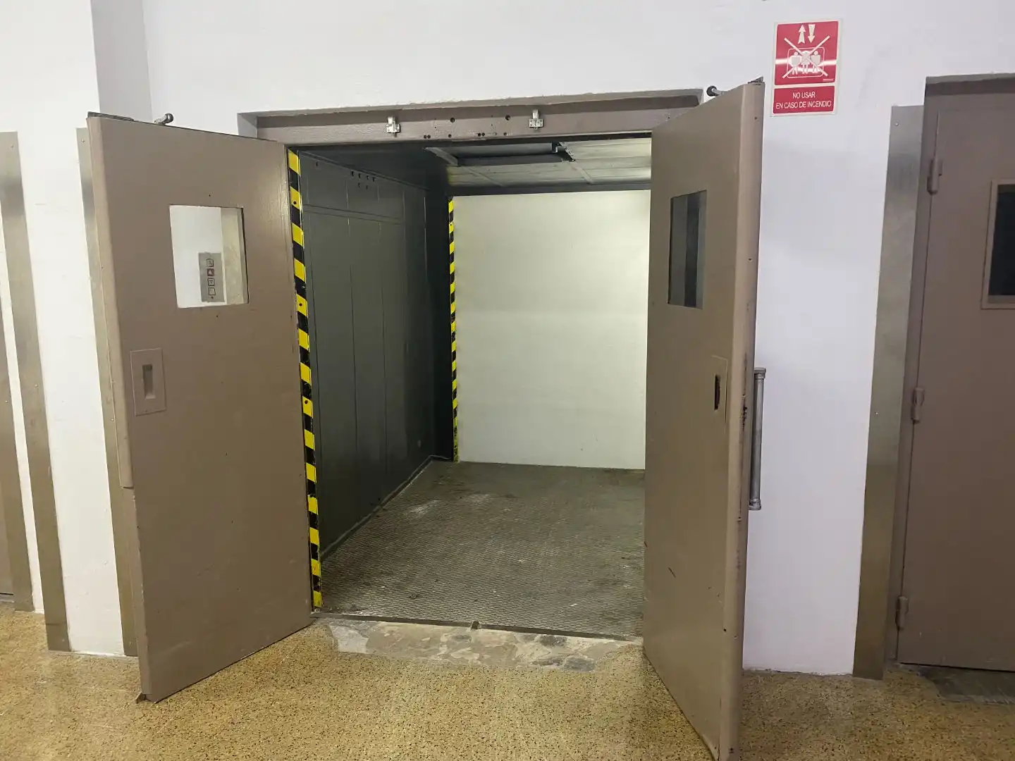 Geschaftsraum zur Miete in Badalona